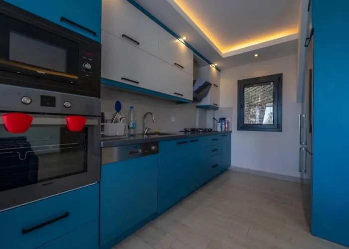 Villa Oludeniz 3 Bedroom - 6042 Fethiye